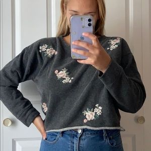 Abercrombie cropped sweatshirt